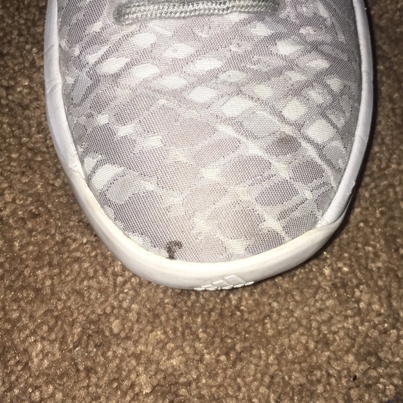Adidas Dame 4 Start to Finish Shoes - Picture 6 of 6